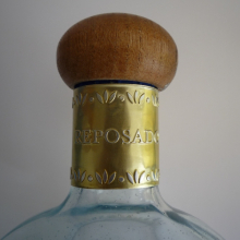 etiqueta repujada tequila pewter labels, metal labels for wines